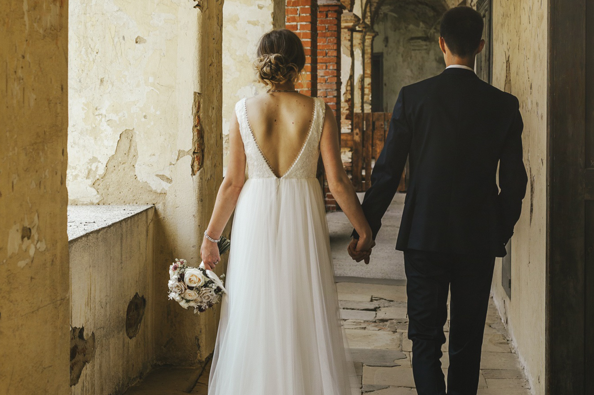 grad-header-2